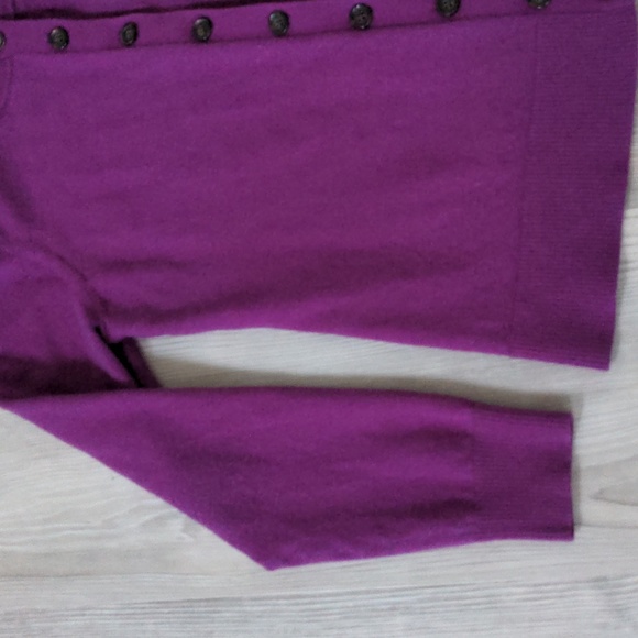 Sold - Picture 6 of 10